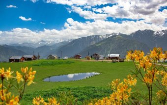 Gito Badara Plateau Tour